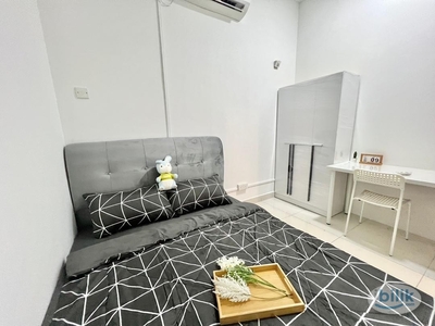 Common Room for Rent at Bayu Puteri / Southkey / CIQ JB / Town / Midvalley / Botanika / Grand View / Mosaic