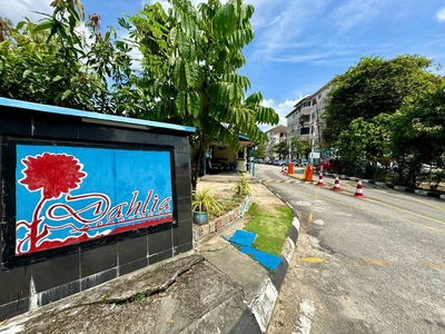 Dahlia Apartment Seksyen U3, Taman Subang Perdana, Shah Alam
