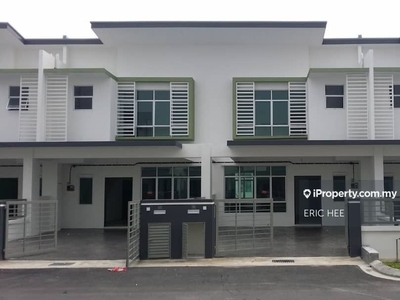 Double Storey Terrace House @ Olive Puncak Alam for Sale
