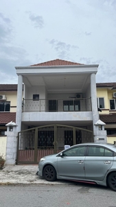 HOUSE RENT: Double Storey Terrace Mahkota Cheras | Cheras, Selangor