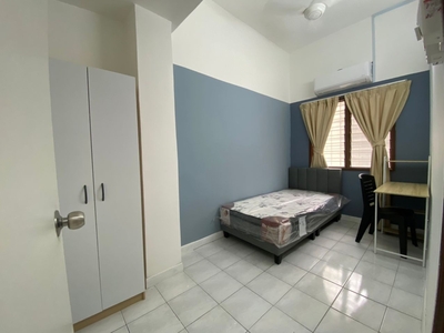 Near LRT station, Desa Impiana, Single Room rent at Puchong Prima Landed House