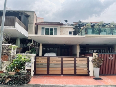 NEGO Renovated 2.5 Storey Terrace Taman Sering Ukay