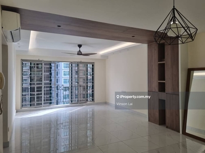 Newly Renovated Unit! High Floor