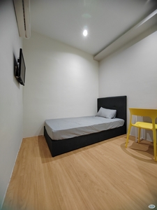 No Depo ❗ Master Room + Private Toilet at Petaling Street, Pudu