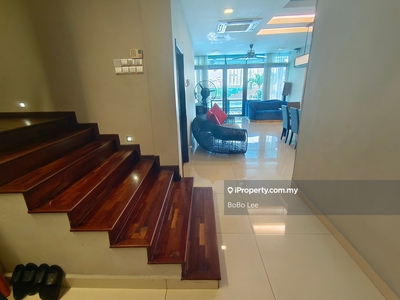 Oug/Taman Yarl 3 Storey Semi D With Swimming Pool For Sale