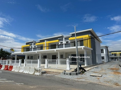 Promotional Price for completed Big Size House at Lukut Town
