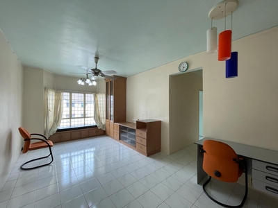 Puchong Apartment Below RM195K