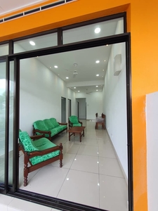 Single story house for rental at jalan kebun nenas bandar putera 2 klang