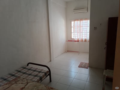 Taiping Fully Furnished Middle Room with Private Bathroom