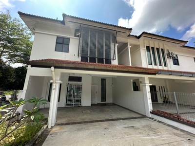 Taman Laguna RENT, Partial Furnished (5 rooms, 5 bath) with GnG