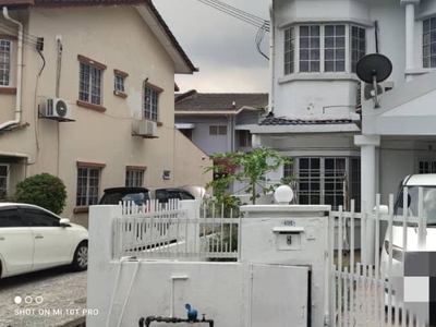 USJ 1 Double Storey House For Rent