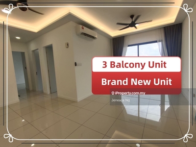 3 Balcony Brand New unit Low floor privacy coner