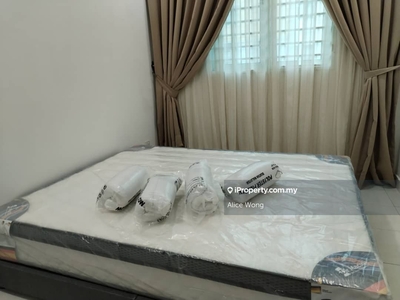 Asteria Parkland Room rent for Chinese Single Lady