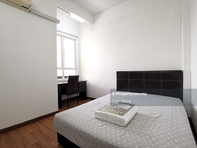 Big medium bedroom for rent @ Impian Meridian Condominium