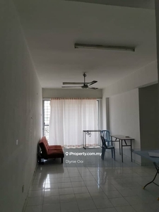 Forest Green Condominium Partly Furnished for Rent