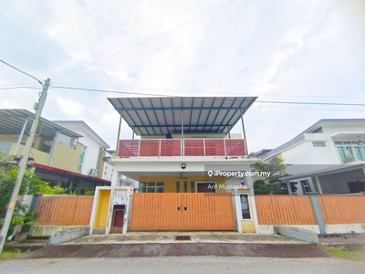 Freehold non bumi unit! Gated guarded! View to offer!