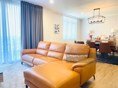 Mckenzie Apartment Luxury Fully Furnished Unit For Sale