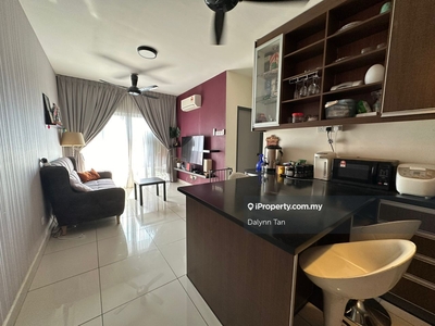 Nice Fully furnished unit Koi suites Puchong