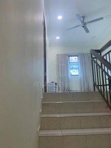 Partial Furnished Double Storey Superlink for Rent Butterfly Park