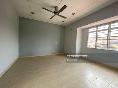 Renovated fully extended at booming up area Bandar Parklands Klang