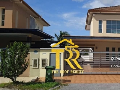 Taman Centurion Semi-Detached House for Rent