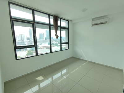 Centrestage Rent, Partly Furnished 2 Rooms, PJ Seksyen 13 Near LRT Asia Jaya