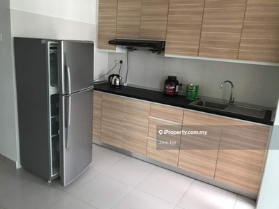 Domain 4 studio unit partly furnished only rm900 for rent now!!