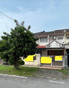 Double Storey Taman Sri Andalas Klang