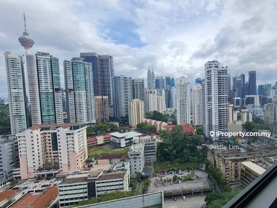 Facing KLCC View Unit for Rent!