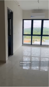 Freehold Apartment Studio Core Soho Suites Kota Warisan Sepang