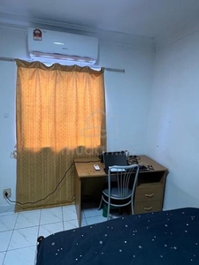 Fully Furnished Middle Bedroom for Rent in Pantai Hillpark Phase 2