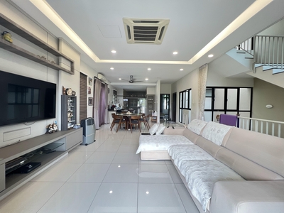 Fully Renovated Modern Design Freehold 3 Stry Semi D At Jade Hills Kajang For Sale