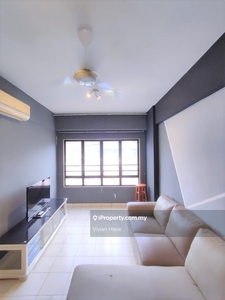 Glenview Villa Condo 3 Bedrooms Partially Furnished Unit For Rent