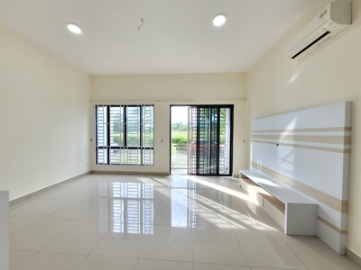 Impian Senibong Residence @ Permas Jaya Level 1 / Unblock View / Full Renovated