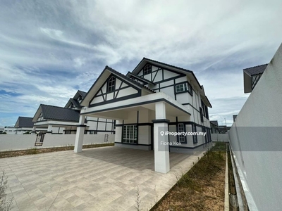 Luxury Double Storey Bungalow in Prime Location @ Kluang