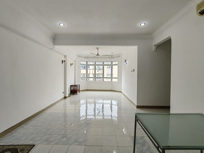 Renovated D'shire Villa Seksyen 4 Kota Damansara Low Density Apartment