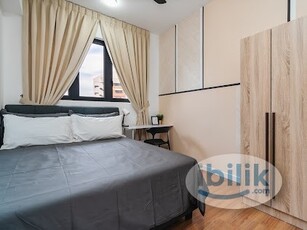 Exclusive Fully Furnished Private Medium Room, walking distance LRT MRT