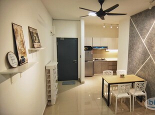 Female Only Fully Furnish Balcony Room, TBS, HUKM, Cheras, Velocity, Mid Valley, FREE Utilities, Walking Distance to LRT, TBS