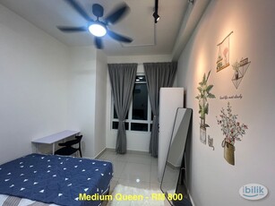 Fully Furnished Middle Queen Bedroom @ Residence @ Suasana Damai
