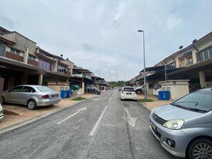 GATED & GUARDED D'16 Residency Double Storey Seksyen 16 Shah Alam