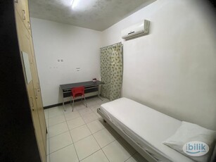 Middle Room at Casa Residenza, Kota Damansara