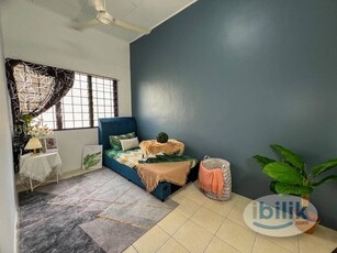 Room for Rent At Mantau Indah, Seremban