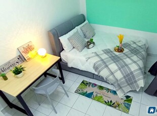 Room in condominium for rent in Sri Petaling