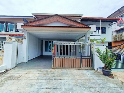 Double Storey Terrace House
Taman Ayer Panas