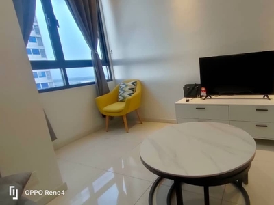 全新的单间公寓，家具齐全，可随时入住 HORIZON SUITES 靠近吉隆坡国际机场和厦门大学马来西亚分校