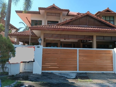 Partly furnished Double Storey Semi-D