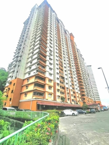(Renovated Unit)
Flora Damansara Apartment
