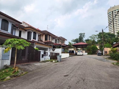 23x70sqf Seri Alam Bayu NEWLY RENOVATED Touch Up Painted 2 Storey SALE