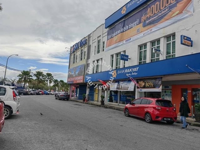 Whole Unit Facing Road 3 Storey Shoplot Taman Rakyat Mergong For Rent