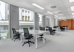 Move into ready-to-use open plan office space for 15 persons in Regus Brunsfield Oasis Tower